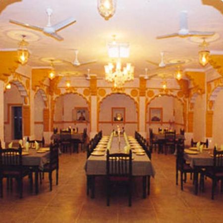 V Resorts Jhalamand Garh Jodhpur Džódhpur Exteriér fotografie